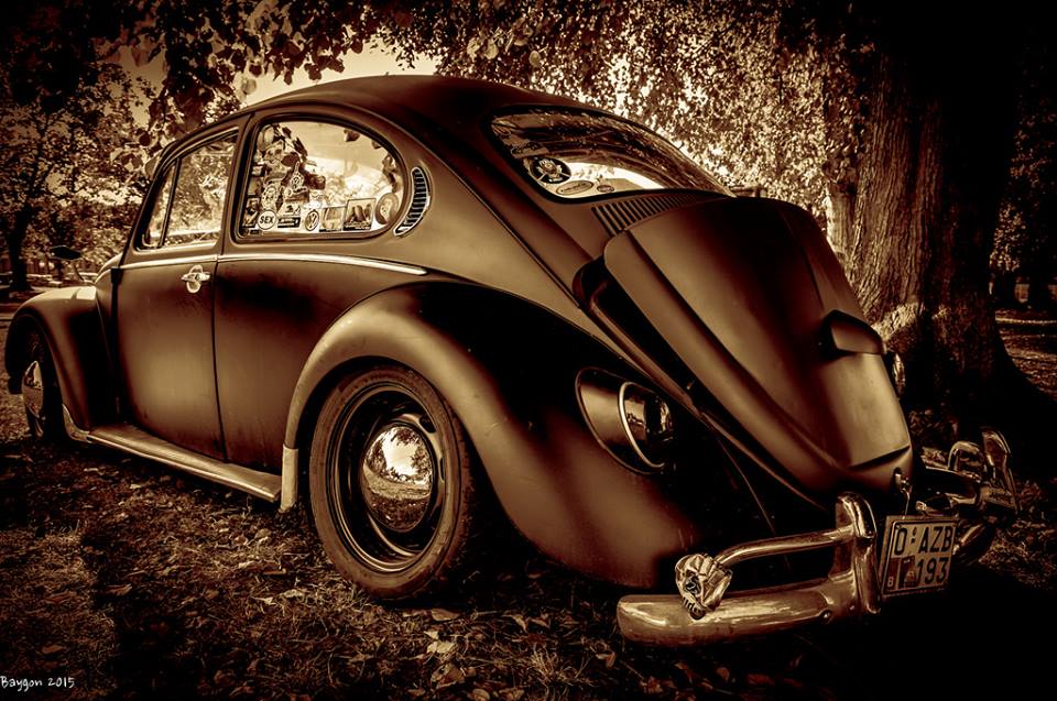 AVECLASVEM1's tweet photo. Todo un símbolo, todo un clásico, es un ........... Volkswagen Escarabajo. https://t.co/U1xv72RS4b