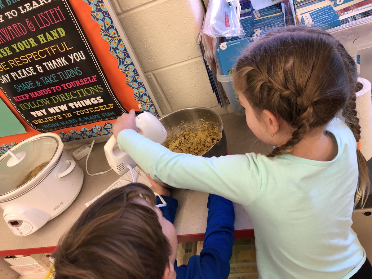 First grade students explore solids and liquids, cooperation, and patience in the classroom making pumpkin bread! #littlestlions #NHS_LES #NHSSD