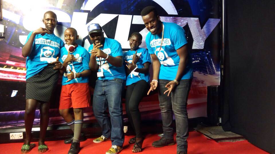 CNtabadde's tweet photo. Signing out with @TimothyCODE Skizzy show @UrbanTVUganda #KidsTakeOver @JayaMurthy2 @UNICEFUganda https://t.co/ul4iSXmaqU