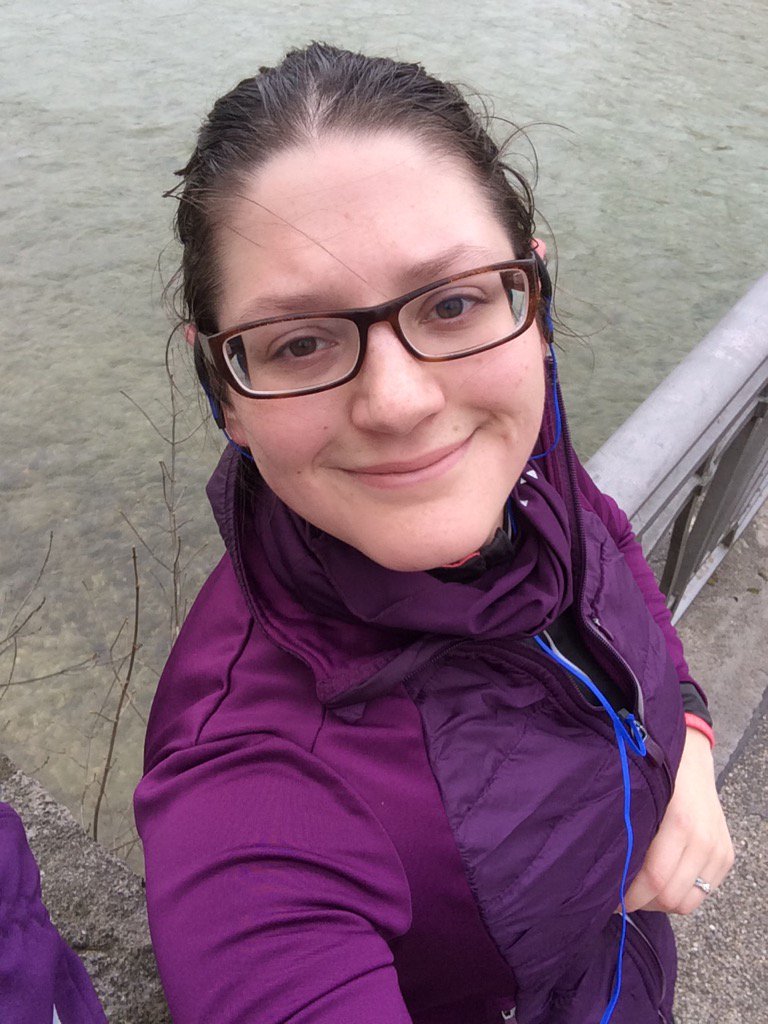 MistressMelody's tweet photo. Had a good and relaxing run today, really surprised how nice the cold can be #running #fitness https://t.co/BTdwKgmjkz