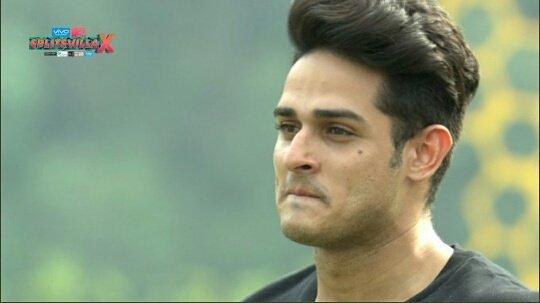 ipriyankshrmaa's tweet photo. Emotions can't control...😭😭😭 https://t.co/mnJqJnyTr2