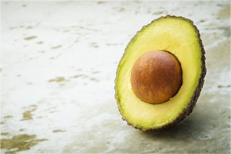 Meet_Wok's tweet photo. L'avocat est essentiellement composé de lipides, qui sont des bonnes graisses utiles à l'organisme ! https://t.co/jfQxghaRVQ