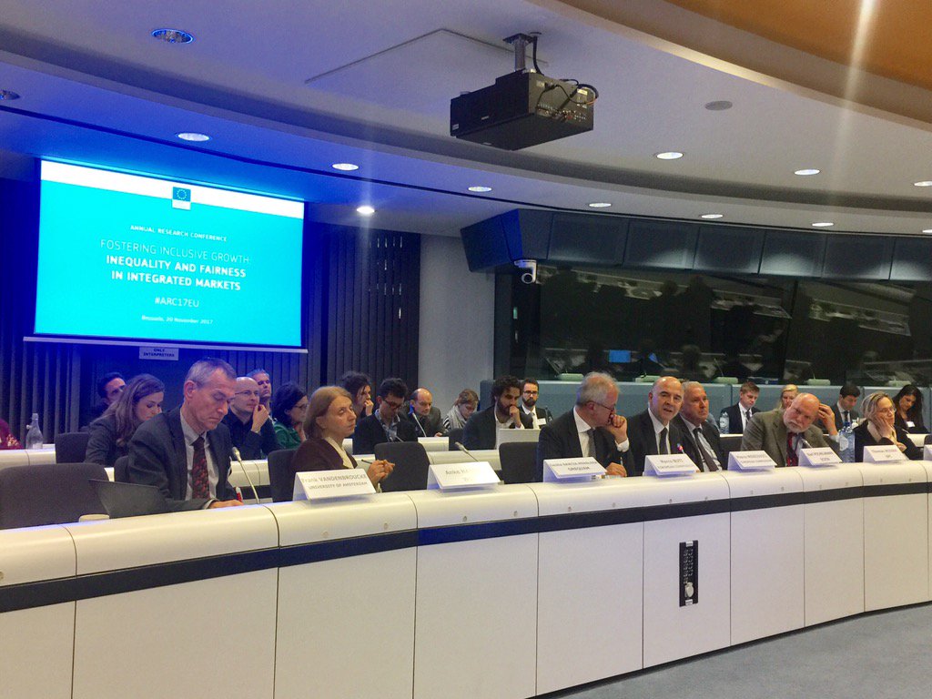 Liutvinskas's tweet photo. @pierremoscovici: EU striving to become the global leader in fighting tax evasion and fraud
#ARC17EU https://t.co/GYnBYONwfP