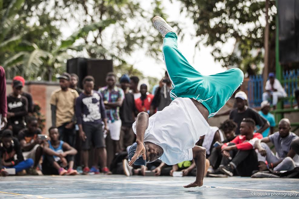 ug_edge's tweet photo. #Uganda #BreakFastJam2017 Kawooya Shakur from the Spot Light Crew was named Popping Champion of the Year 2017.

Bgirl Jojo AKA Nambalirwa Joana took home the title of Bgirl of the Year 2017.  @WhiteheadComm  https://t.co/89kN1ZH4oI https://t.co/obXKXydAae