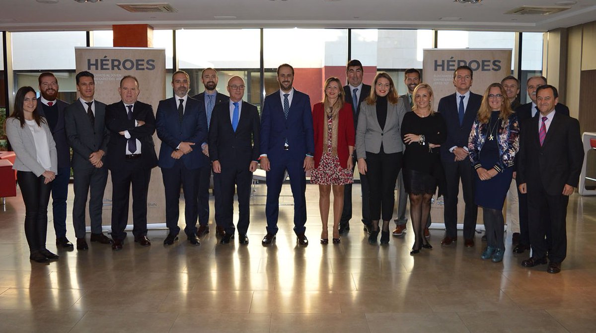 AJERegionMurcia's tweet photo. Juan José Ortega (@ConGafasDeSol), Juan Francisco Zambudio (#GrupoZamudio) y Luis Miguel Chuecos (@Districam), finalistas del Premio BMN Joven Empresario. Enhorabuena! Más información aquí: https://t.co/Fzh3mFUq4F https://t.co/A445PbPk3s