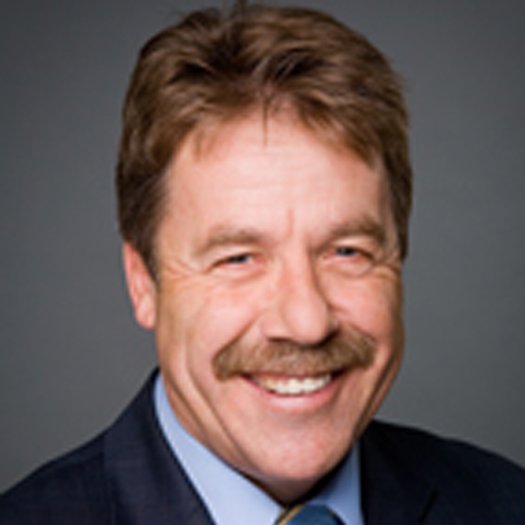 Piercecanadian's tweet photo. Peter Stoffer joined the Veteran Fund to help Canadian Veterans organizations raise new funds to support wounded Veterans and their families. Learn more veteranfund.ca #aofi #Veterans #supportvets #onpoli #cdnpoli https://t.co/yJg0bVznP7