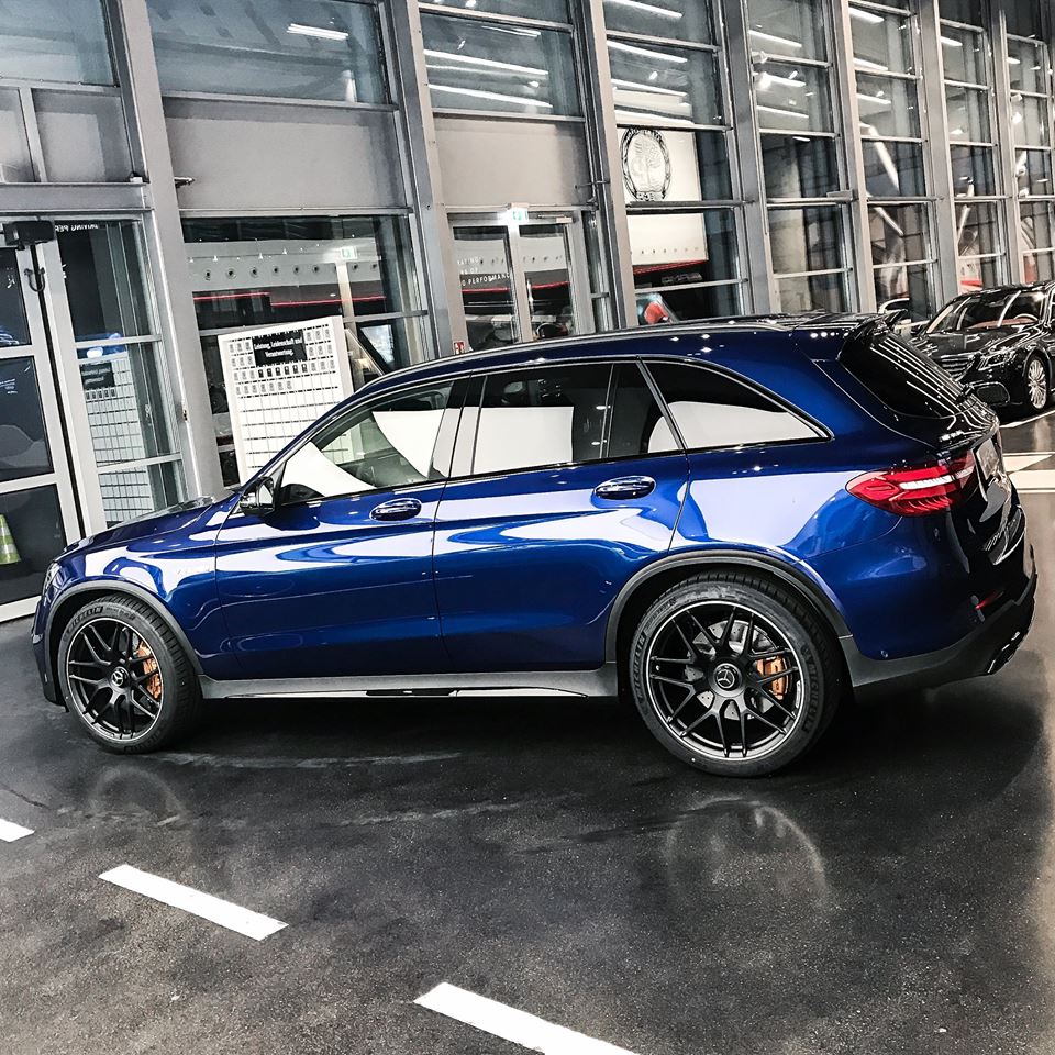 MSL_Ballsbridge's tweet photo. Here's some #MotivationMonday for the drive home... The powerful @MercedesAMG GLC 63!

#GLC #MercedesBenz #Mercedes #MercedesAMG #AMG #Awesome #OneDayIsNow https://t.co/6csRBzykij