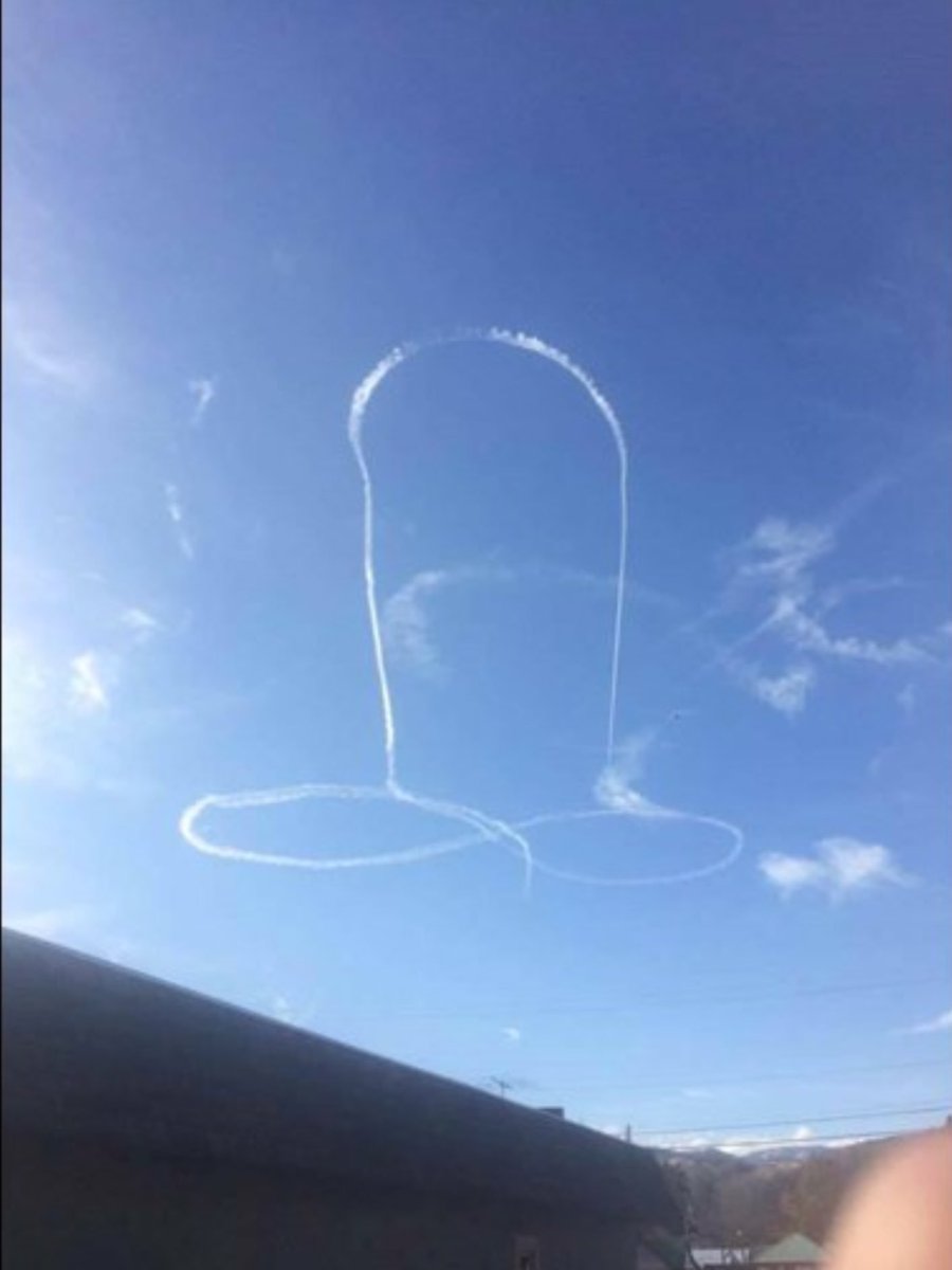 stephenlezcano's tweet image. You’ve seen what the US military can do… Your move @RoyalAirForce @RoyalNavy