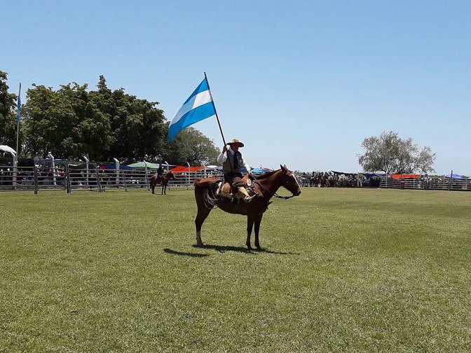 primiclorinda's tweet photo. ri#Turismo #Tradición #RiachoHeHe vivió una espectacular jornada con el #FestivaldelAsadoCriollo https://t.co/3tmzyUYhw7 https://t.co/KaQA9eX5hZ