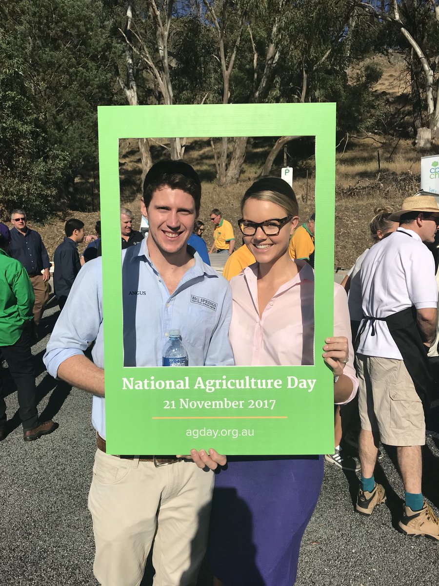 Celebrating National Ag day with <a href="/BigSpringsWater/">Big Springs Water</a> <a href="/ANZ_AU/">ANZ Australia</a> and <a href="/RivAgNetwork/">Riverina Ag Network</a> #agriculture #riverina