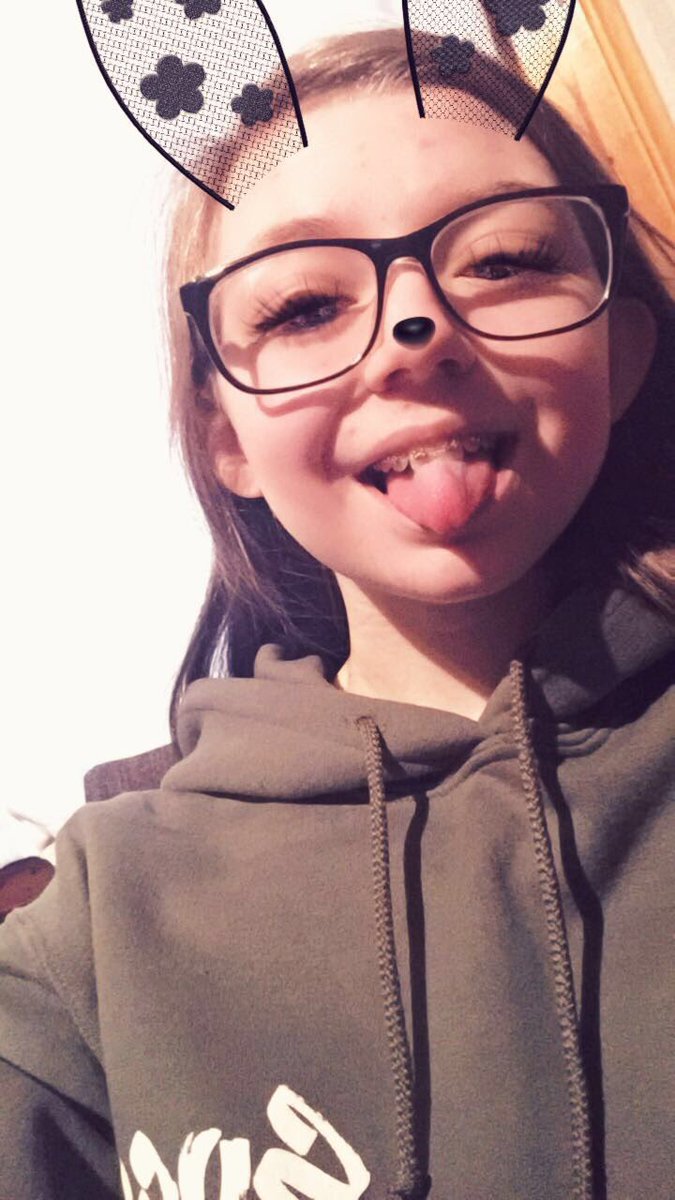 jaimi02's tweet photo. #SelfieForCal I miss cal so he best get back to ggow soon Xx https://t.co/c7vxlWmzeF