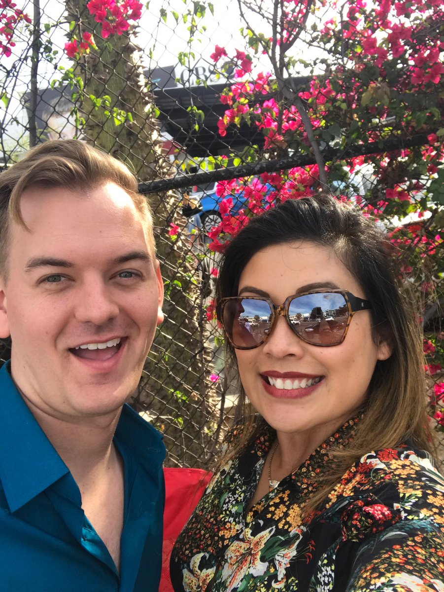 juliesantiano's tweet photo. @OnCamAudiences in line for #DWTS finals! how about that line #upgrade?! #pickme #prettyplease #lineupgrade @timcason https://t.co/Fg2cQXElAK