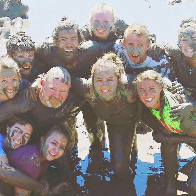 YLEurope's tweet photo. YL DACH -- sometimes things get a little messy, but ALWAYS a lot of fun! #YouGotALittleSomethingOnYourFace #YLDACH https://t.co/PMhgeMWHM1