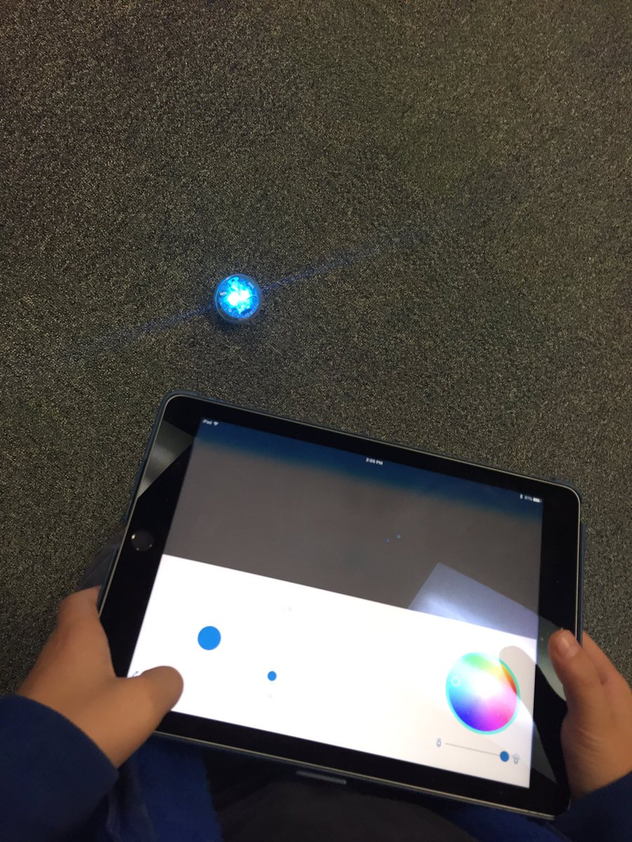 Mrs Saito's Class (@mrssaito1) on Twitter photo Many different types of coding this afternoon in Div 10 <a href="/FraserWood36/">Fraser Wood 36</a>. Lots of fun & lots of learning. We can do it! #sd36learn #fwlearn Many different types of coding this afternoon in Div 10 <a href="/FraserWood36/">Fraser Wood 36</a>. Lots of fun & lots of learning. We can do it! #sd36learn #fwlearn