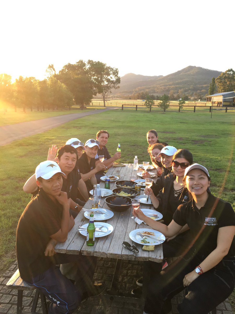 AusBreeders's tweet photo. Our interns enjoying the wonderful hospitality @widdenstud. A big thank you to Antony, Katie &amp; the whole team. #TBAInterns https://t.co/LyFySCU3gR