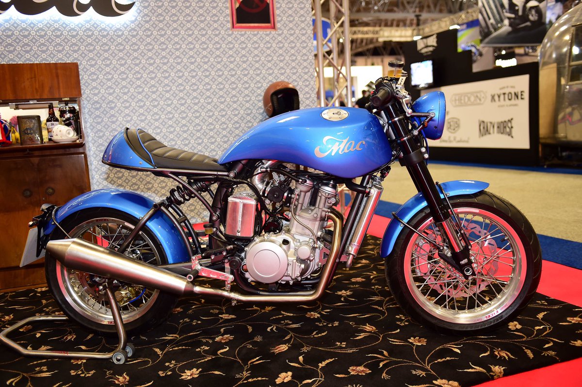 dennis_goodwin's tweet photo. My favourite bikes @motorcyclelive @KawasakiUpdate @CCMMotorcycles @VonDutchLLC #MACMotorcycles https://t.co/7qI4wEjBj0