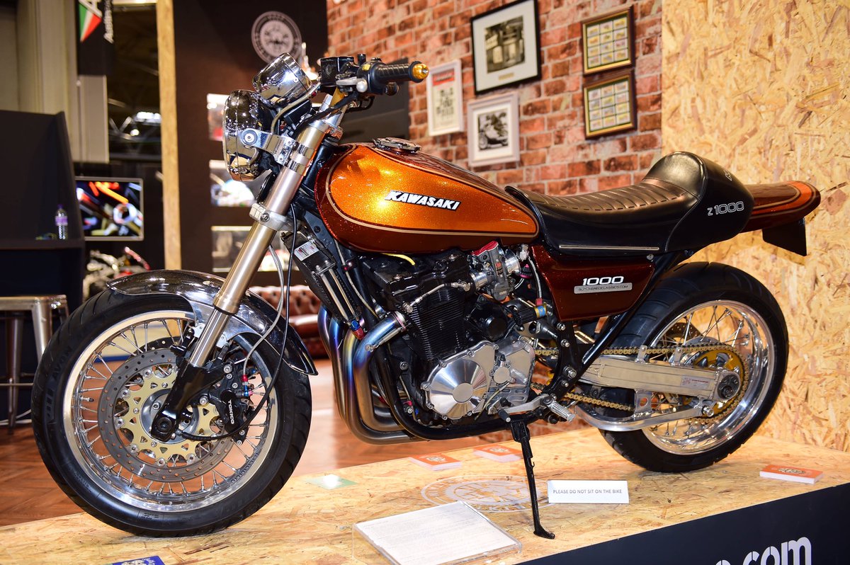 dennis_goodwin's tweet photo. My favourite bikes @motorcyclelive @KawasakiUpdate @CCMMotorcycles @VonDutchLLC #MACMotorcycles https://t.co/7qI4wEjBj0