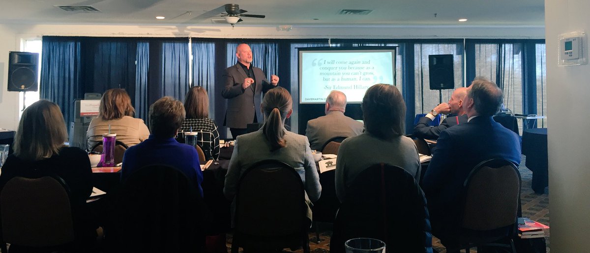 DrRomie's tweet photo. "Do something different today to make tomorrow different" @drdavemartin nice to meet fellow colleague #RedPropeller #speaker showcase https://t.co/hESNTiXM8p