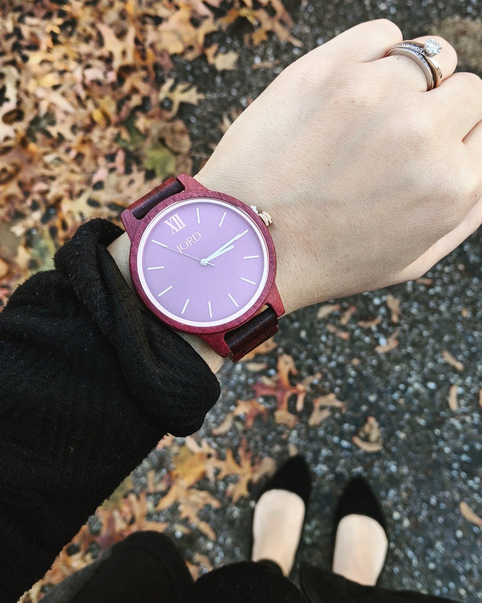 the_emkat's tweet photo. ✨ So excited to announce my partnership with @jordwatches ✨
// Use the link below to enter your information and receive 25% off your order! ⌚🎄 *I'm wearing the Frankie Purple Heart and Plum*
https://t.co/R63vuxiTkP
#jordwatch #jordwatches #ekswardrobeandmakeup #theemmakat https://t.co/cFqHyhgHfi