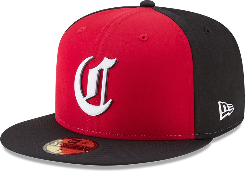 Reds's tweet photo. New batting practice caps for 2018. 🔥🔥

Get yours: https://t.co/mpT7YHjjCO https://t.co/R3QXI6SQrd