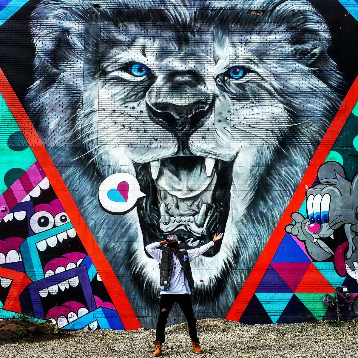 MrJayStacks's tweet photo. Before They Cared Tour™ 2017 ♤ King Of The Jungle Edition ♤ The Last Stop! Live Pop-Up Concert! Stay Tuned! One Love Blog© Episode 5 🦁🌍 #ChainMoney #NewEraGod #detroit #lions #newschool #rap #rnb #hiphop #live #facebook #instagram #twitter #youtube #reverbnation #blogger https://t.co/LIvCKzy3pf