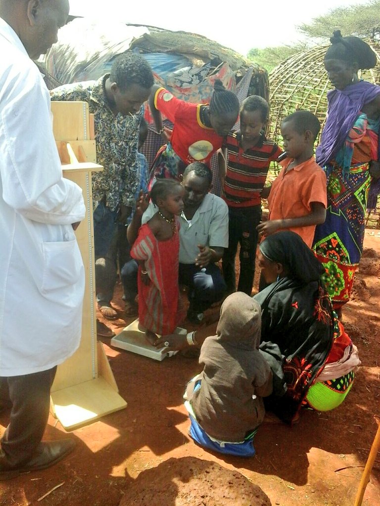 KenyaRedCross's tweet photo. Marsabit officially joins 10 other counties in Kenya benefiting from the ongoing #CatchUpCampaign aimed at providing critical health services.π https://t.co/6L0o48wyrI