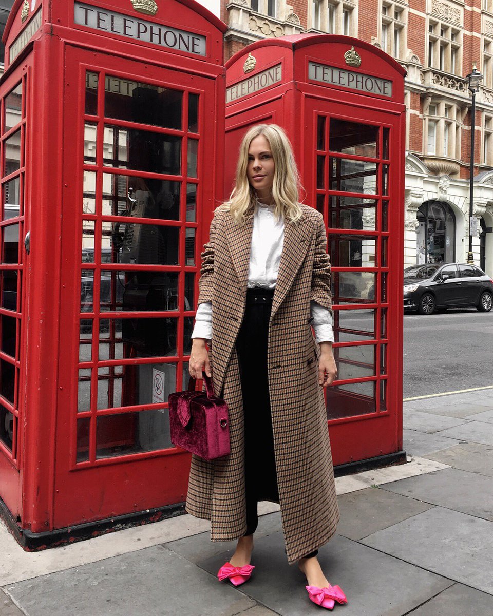 Part-time Londoner @JOSEPH_FASHION <a href="/charlottes_web/">Charlotte Olympia</a>