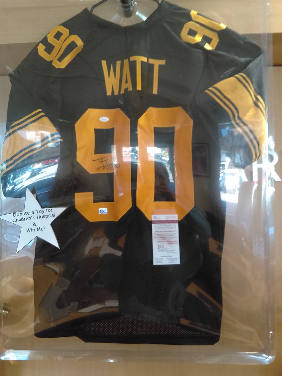 SturmanLarkinF's tweet photo. Enter to win a replica #Steelers https://t.co/denFrslfEr