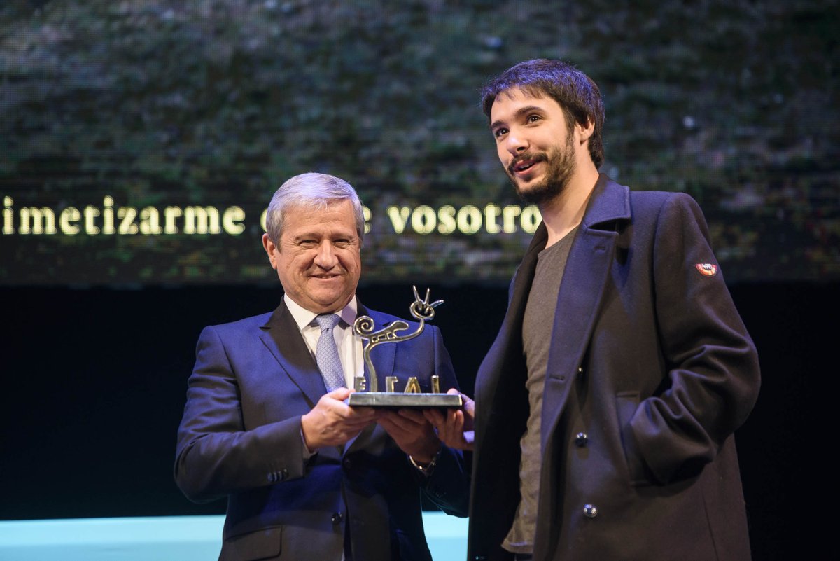 Correos's tweet photo. Estos son los ganadores del III Festival de Cortometrajes Postales de Correos, incluidos en #FICAL2017 Enhorabuena a Telmo Basterretxea por "Mi marciano favorito", Alba Pino por "Ya no me necesitas" y a Irene G. Segovia por "ya no me necesitas" más info: https://t.co/pyq6w5QTaG https://t.co/fezCXyKoqp