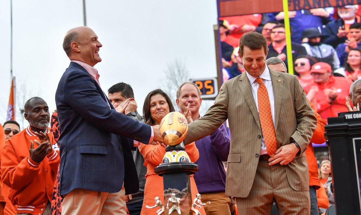 Jim_Clements1's tweet photo. Happy birthday to a true gentleman and a great role model to many! We are thankful for your leadership! #BestIsTheStandard @ClemsonFB https://t.co/hpxEW0QLB4