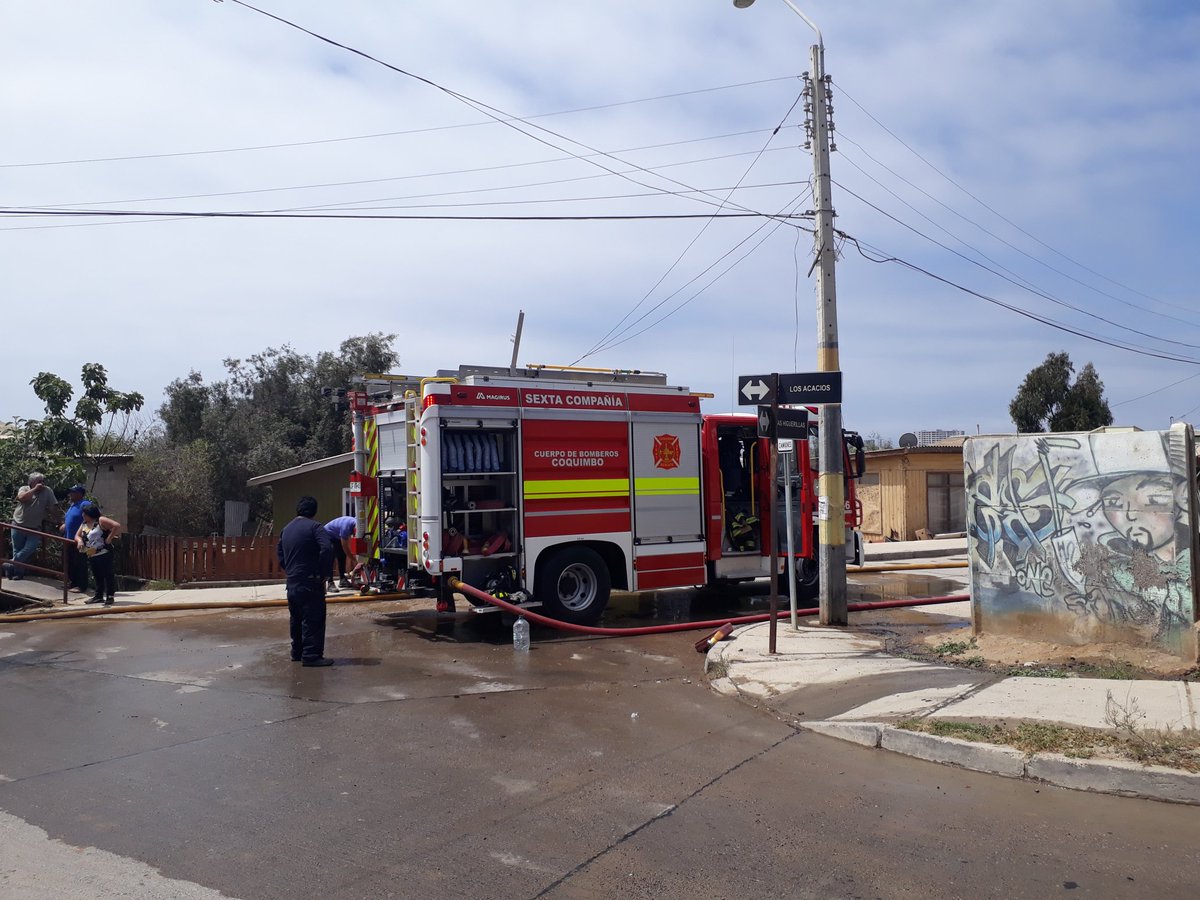Bomberos de Coquimbo tweet media
