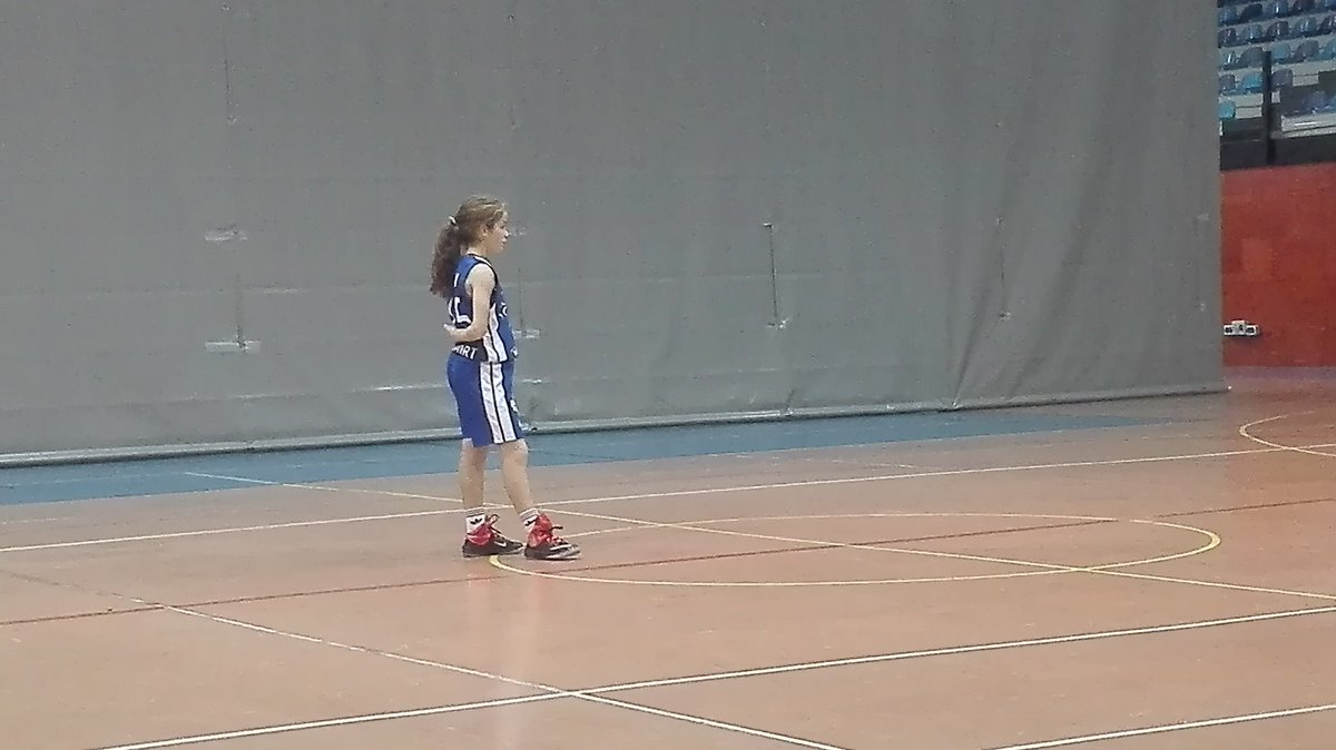 los_cdb's tweet photo. Entrnamiento del @Castilla_Sport  em el talamillo categoria infantil https://t.co/9kuYcpl7VH