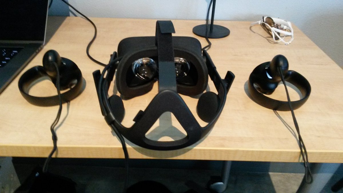 The <a href="/OculusRift/">Oculus Gaming</a> station for a #VirtualHarlem presentation at the University of Arizona Poetry Center on 11/8/17 <a href="/bcmini/">bcmini</a> <a href="/UAPoetryCenter/">UA Poetry Center</a> <a href="/uahumanities/">UA Humanities</a>