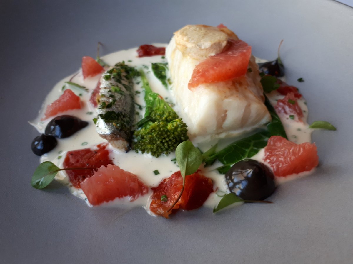 espritholistic's tweet photo. One of my favourite food and wine experiences at @kleine_zalze in  Stellenbosch. #SAvineshare https://t.co/3vNlMaJ3EV