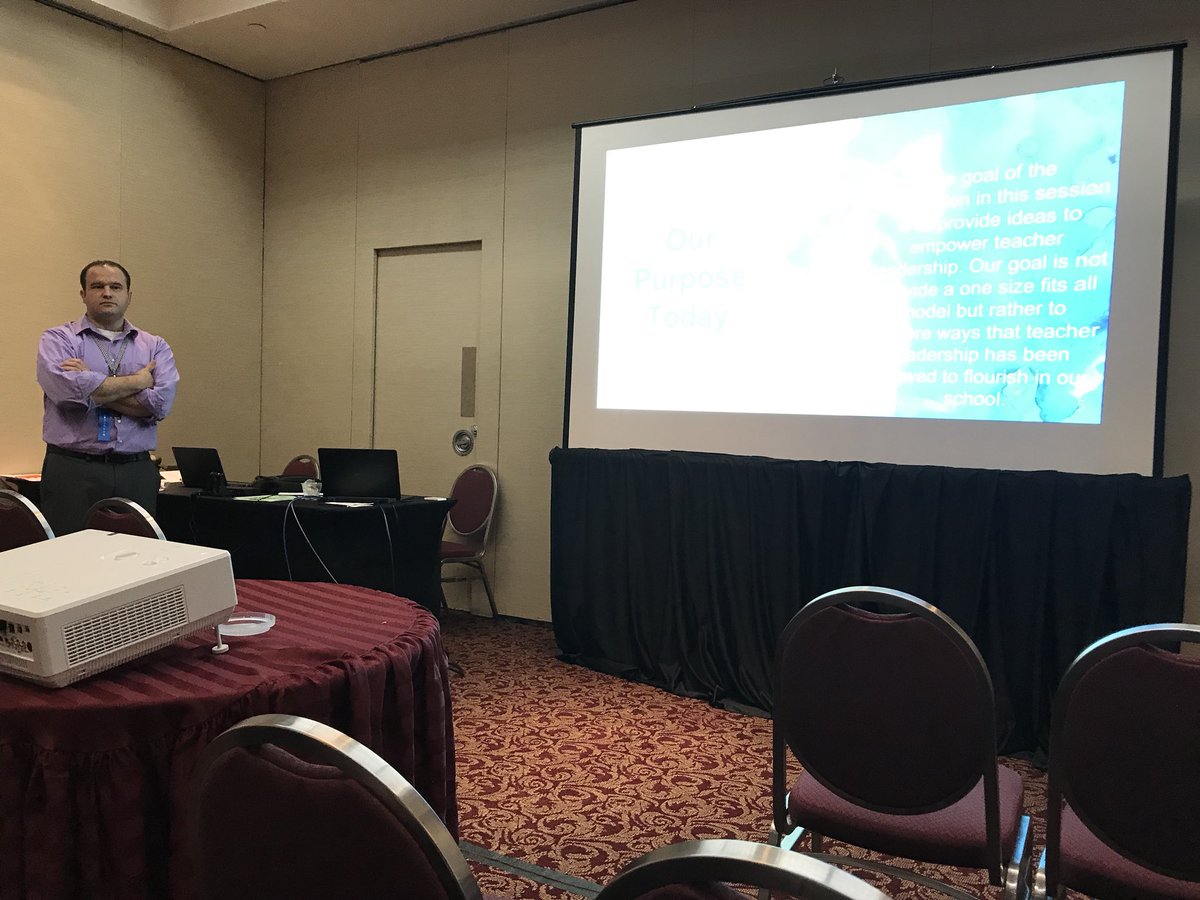 msvandenburgh's tweet photo. So proud to be part of this team. Great presentation by #2balddudes @swolf14 @JWinchesterIII #gcsdtechies #NYSCATE17 https://t.co/QkuMJfHQCc