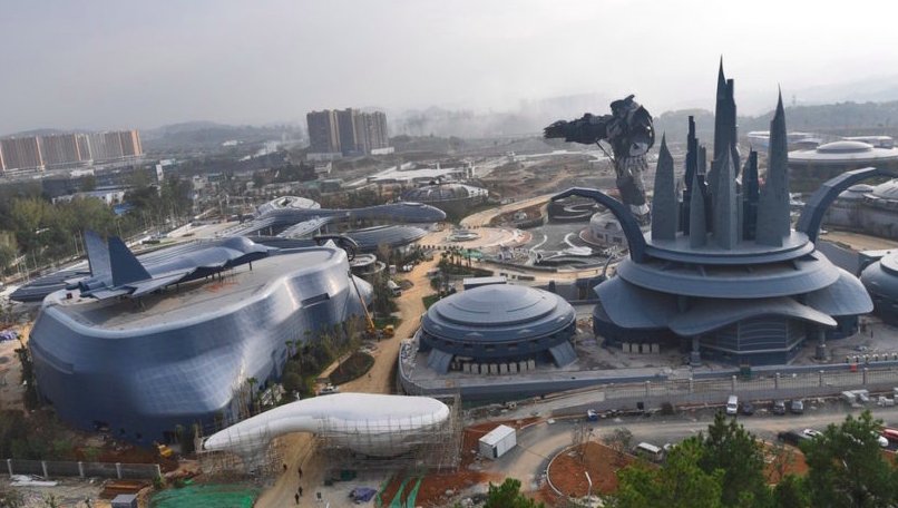 RGHolm's tweet photo. China's billion dollar #VR theme park to open in December. https://t.co/fhuLxWOBMd via @VRScout https://t.co/LWUja4kADn