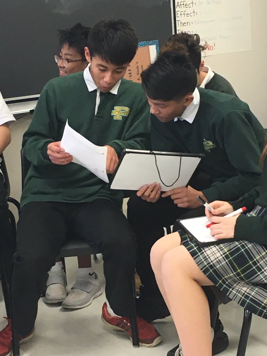 Ms_Siok's tweet image. Practicing our debating skills in ENG1D #learningpartnerships #flexiblelearningenvironments #globalcompetencies @stpatricksIRISH #stpatsworks