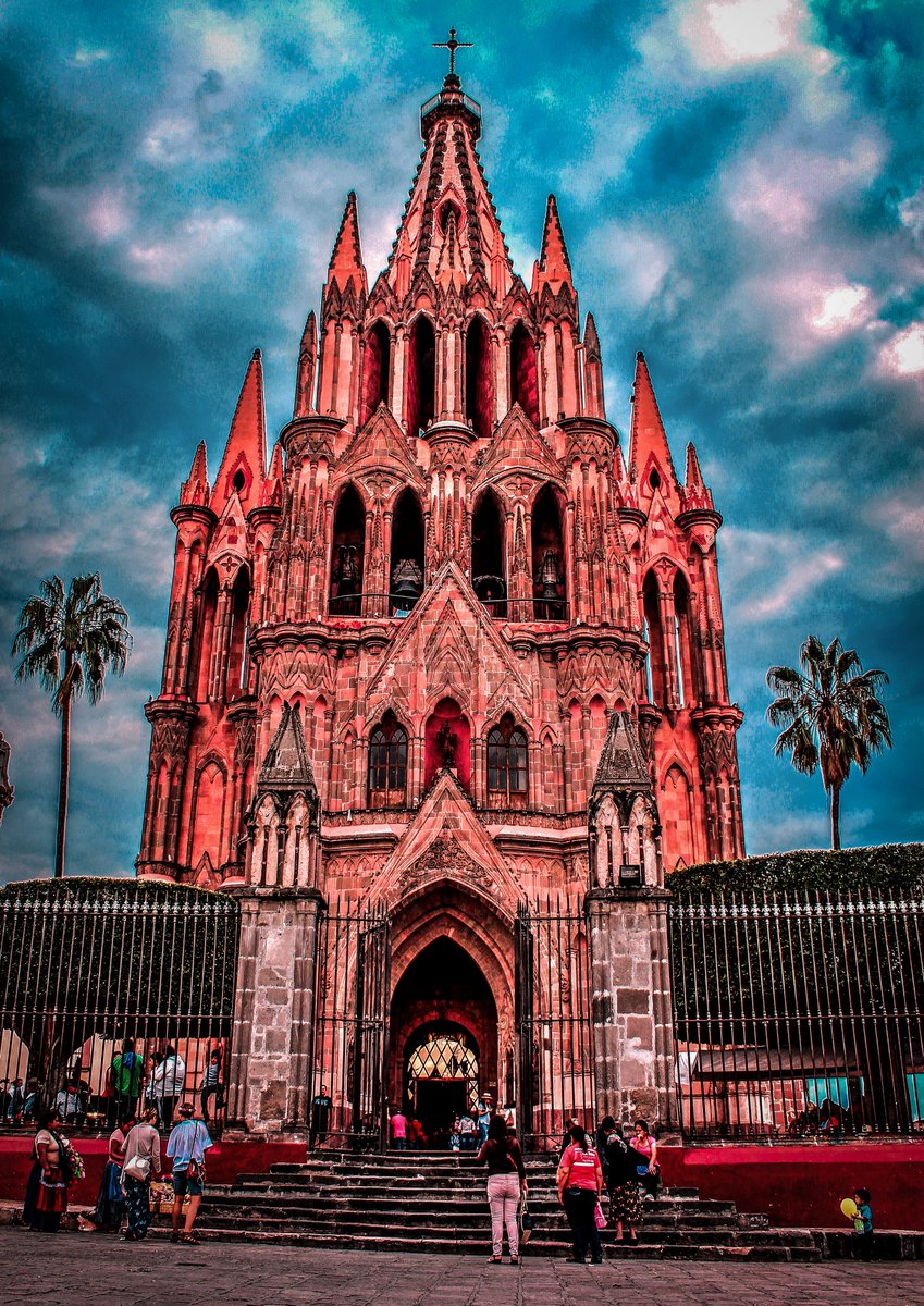 GtoCulturalMX's tweet photo. San Miguel de Allende, Guanajuato. 

#FelizLunes 
#Guanajuato 
#México https://t.co/dWQftzxTPT