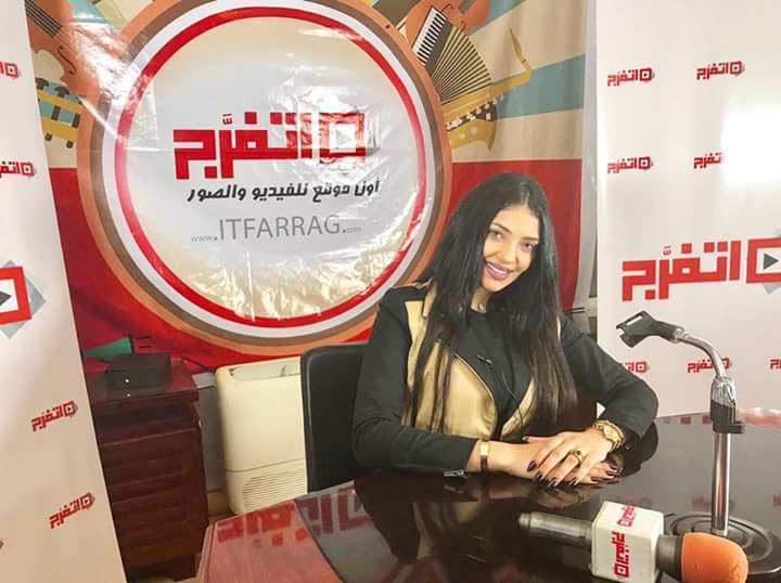 ultrasshereen's tweet photo. الفنانة #شيرين_يحيي من ندوة اتفرج ❤
#UltrasShereenYehia 
#ShereenYehiaArmy https://t.co/Nug292jaF0
