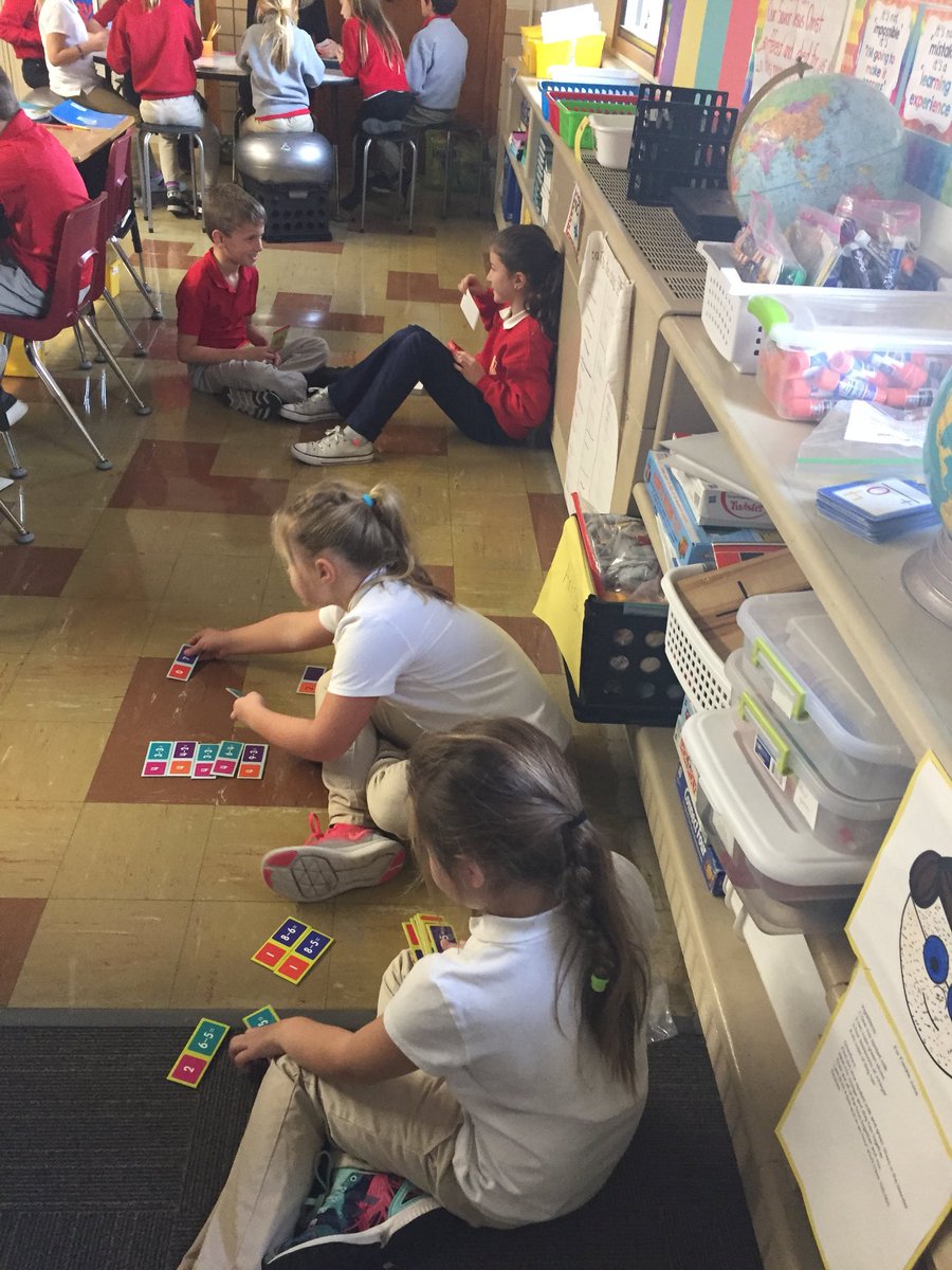 tlgarringer's tweet photo. Great things happening in Mrs. Wunschelโs 2nd grade! #CenterBased #EngagedStudents #KuemperCatholic https://t.co/Br1J5CPP5l