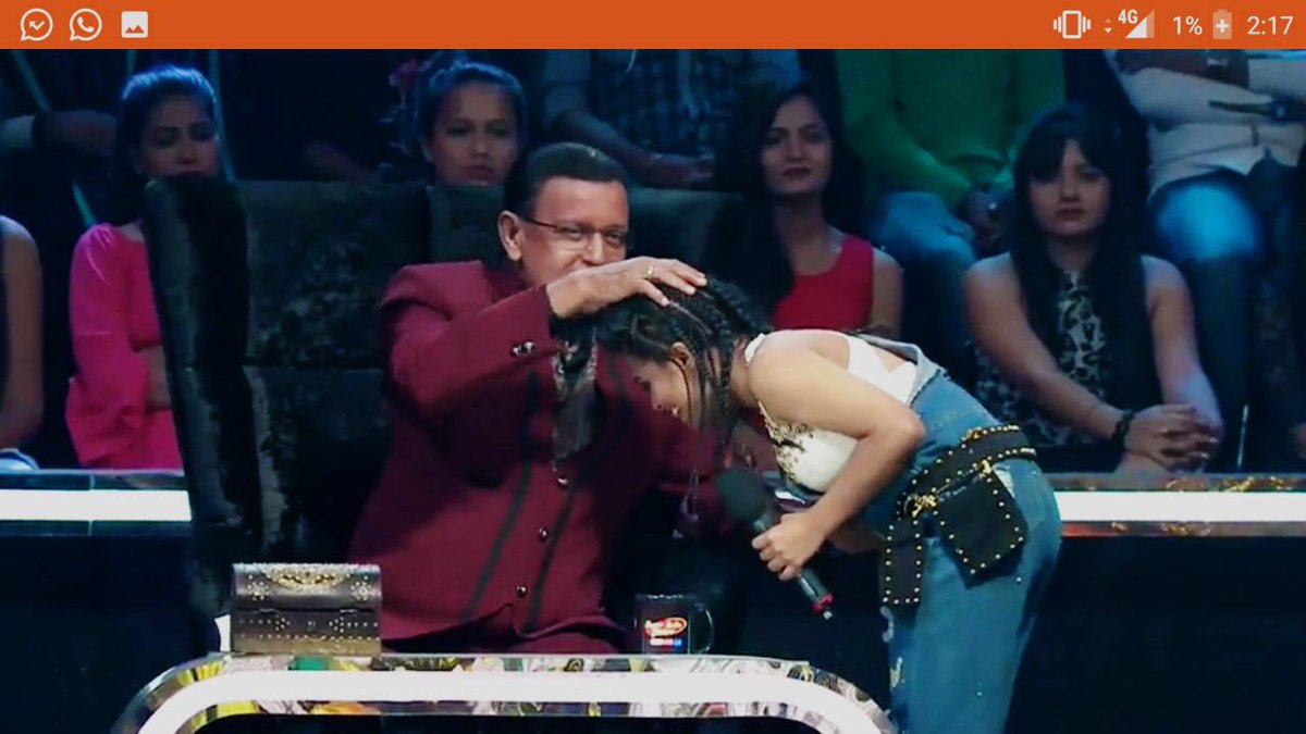 pradhan_mini's tweet photo. DID 6 would have been incomplete without your blessings grand master 🙏🏻Thanks for showering your love https://t.co/t23DONDhc7