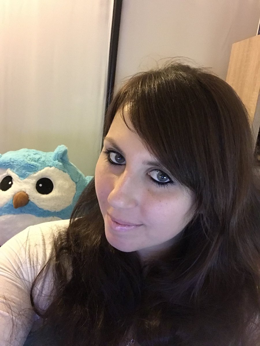eulysmom's tweet photo. Es ist wieder soweit !!! Der Stream läuft und ihr seid wie immer ❣ lich willkommen 😘😘😘#twitch #sc2 #stream #uiuiuiui https://t.co/pvlvDRPn4W https://t.co/w2zsGLfnIp