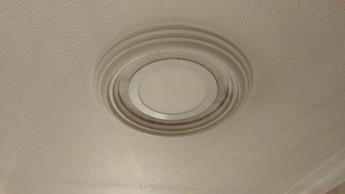 Grupo_ESD's tweet photo. Actualiza tu comunidad con iluminación #LED y dale un toque más actual. Reduce un 90% en el consumo de luz. Si eres cliente de #GrupoESD beneficiarte de hasta un 15% de descuento #Grupo_ESD #mantenimiento #iluminación #electricidad #apliquesled #plafonesled #iluminacionled https://t.co/vbM004kBxz