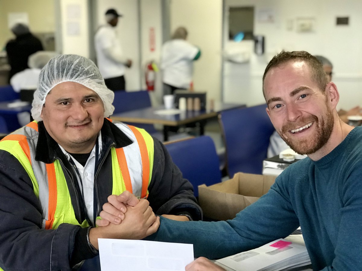 UNITEHERE26's tweet photo. UNIONS WORK: Congratulations to our members at Sky Chefs at Boston Logan Airport who fought and won an arbitration settlement of $90,000 in back pay. #ReadyforRespect #unitehere #1u https://t.co/Di98DAOW5i