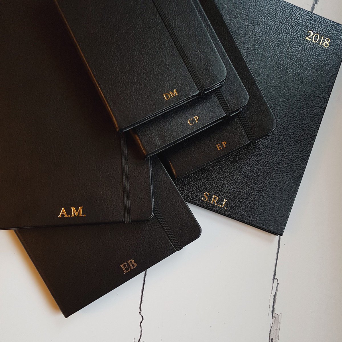 NightNavy_'s tweet photo. Loads of #personalised foil printed notebooks & 2018 diaries going out today! #etsy #PersonalisedNotebook #PersonalisedDiary https://t.co/bT8SqdYrPC https://t.co/8tF2yCfKCk
