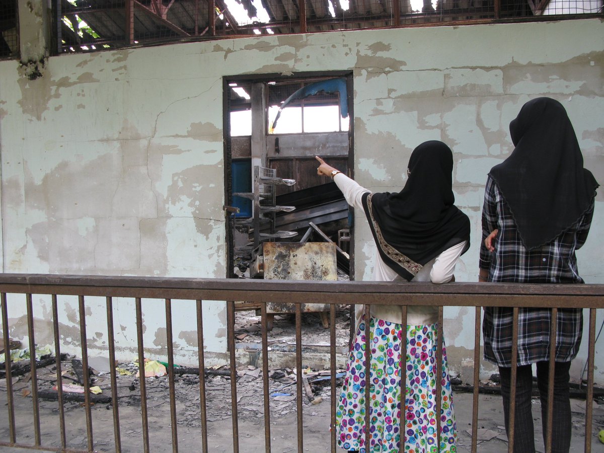hrw's tweet photo. Tell new UK Defence Secretary @GavinWilliamson to stand up &amp; #ProtectSchools from conflict by signing the Safe Schools Declaration. https://t.co/FlBNA9kejL https://t.co/59MvsQU2qi