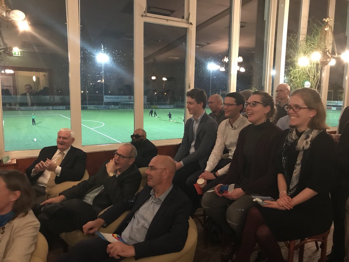 karstenklein's tweet photo. De ledenvergadering van het @CDADenHaag gaat beginnen bij @SVVSchev Vanavond staat de vaststelling van de lijst centraal. Wat een opkomst! https://t.co/MiE2zat0I6