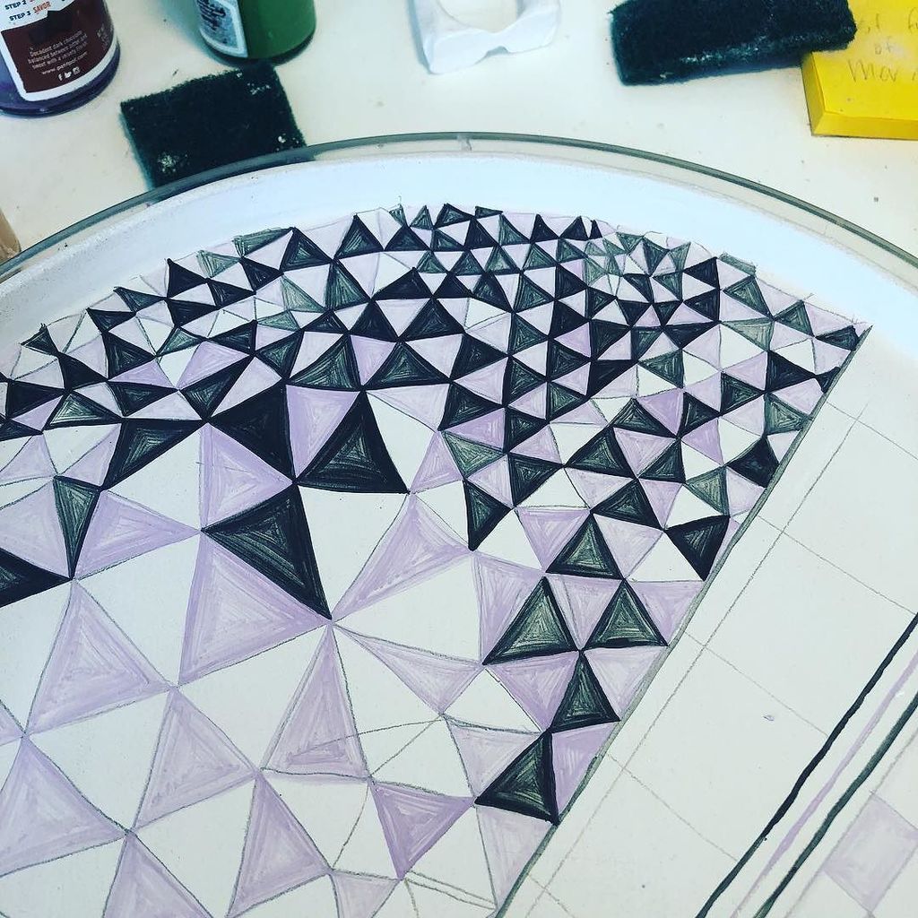 RustDesigns's tweet photo. Note to future self; no upper body work outs when you have detail painting to do. #rustdesigns #autohash #design #architecture #pattern #paper #modern #geometric #decoration #mosaic #tile #steel #business #interiordesign #art #retro #luxury #texture https://t.co/mTPzDHceML https://t.co/UqDIeMxdZR