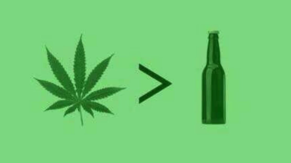 iamPages_tdc's tweet photo. We gotta set matters straight @Zingah_LOTJ (Comparison) 
#HerbHeals 

Can't wait for the new music tomorrow though  🌺 https://t.co/4zYNGINJGj