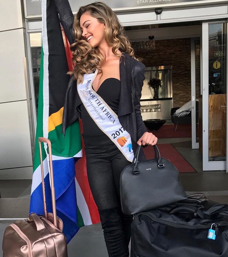 Vote for the beautiful Miss #SouthAfrica for #MissUniverse 2017 <a href="/MissUniverse/">Miss Universe</a> @DemiLeighNP #DemiForMissUniverse